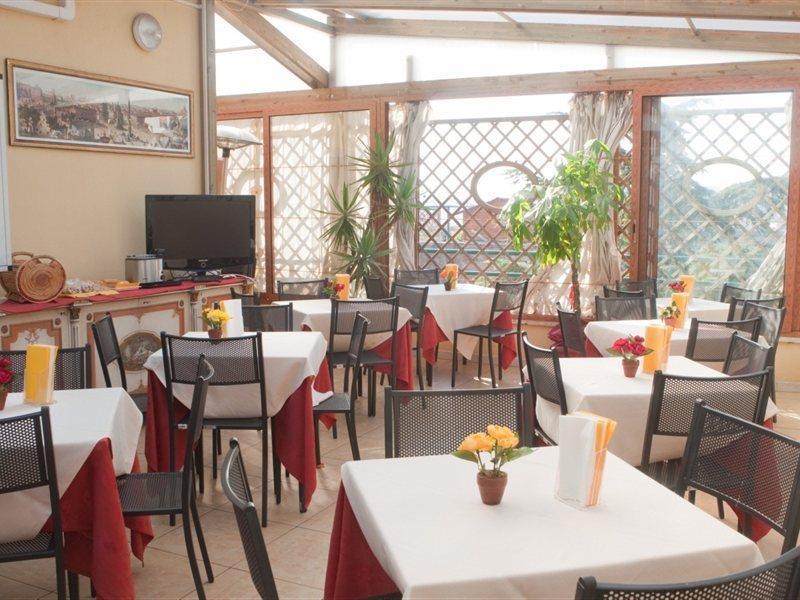 Hotel Antico Acquedotto Рим Екстериор снимка