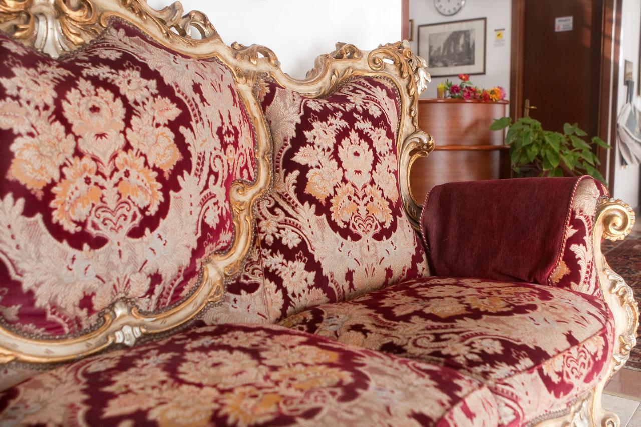 Hotel Antico Acquedotto Рим Екстериор снимка
