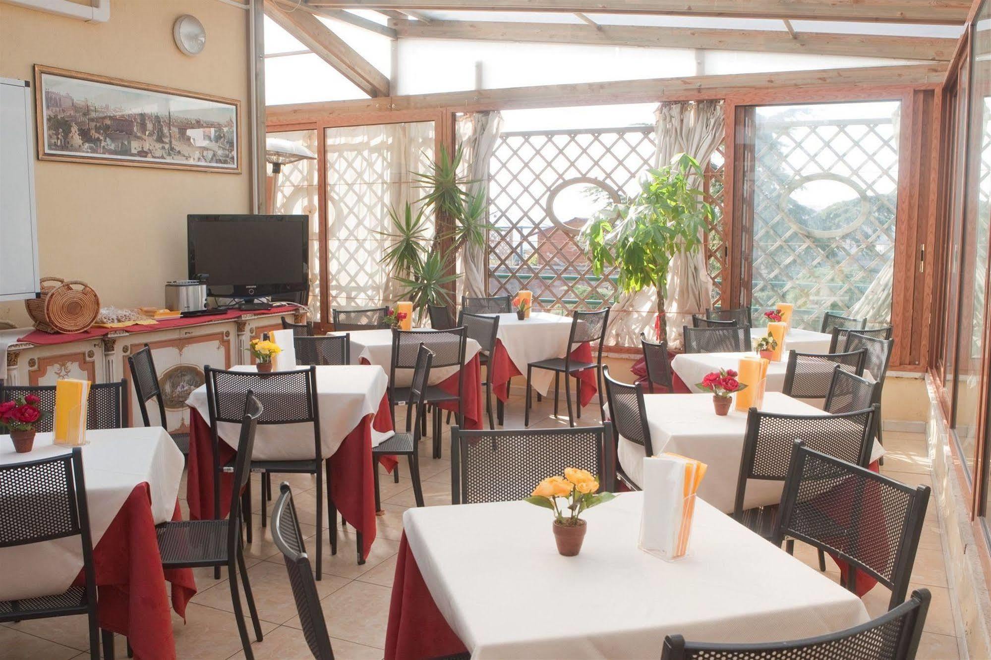Hotel Antico Acquedotto Рим Екстериор снимка