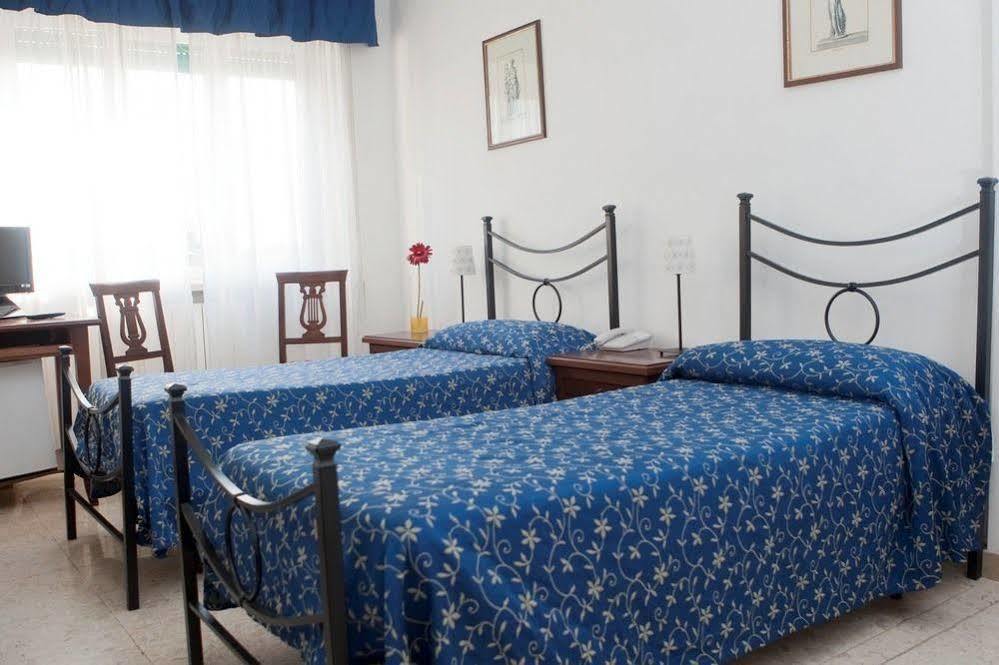 Hotel Antico Acquedotto Рим Екстериор снимка